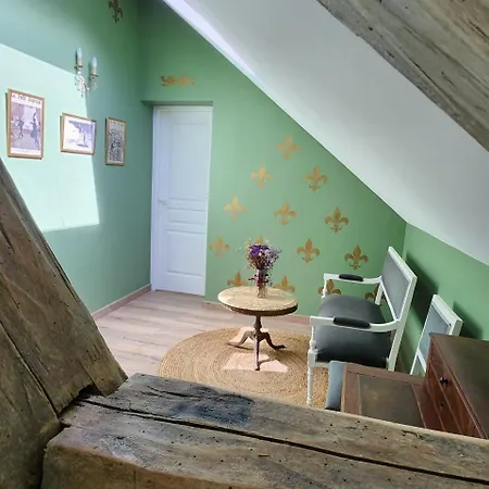 Guest house La Perchonniere Mamers