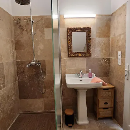 La Perchonniere Guest house