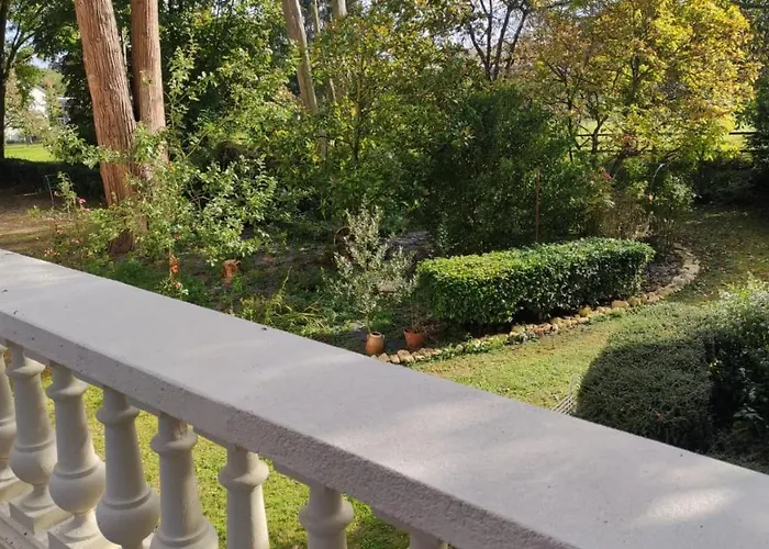 Pensjonat La Perchonniere Mamers